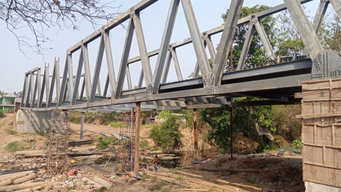Jembatan Jatipulo satu tahun mangkrak