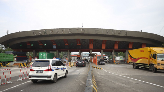 Gerbang Tol Cikupa, Tol Tangerang Merak