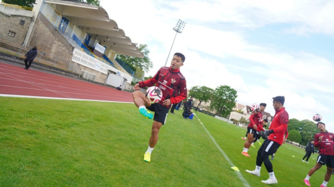 Latihan Pemain Timnas Indonesia di Prancis