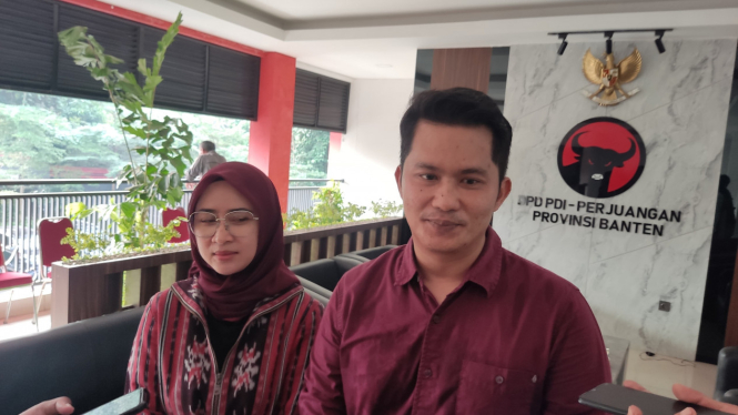 Diana Jayabaya dan Fitron Nur Ikhsan