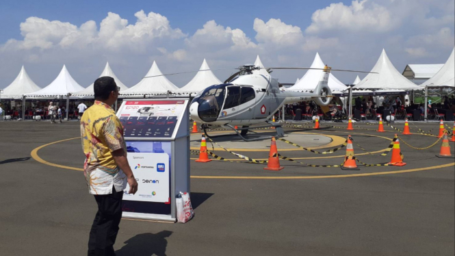 Pameran helikopter di Hexia 2024