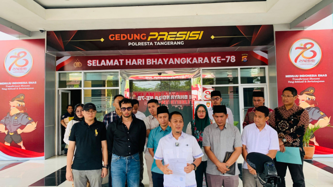 PKB Kabupaten Tangerang saat melaporkan Lukman Edy