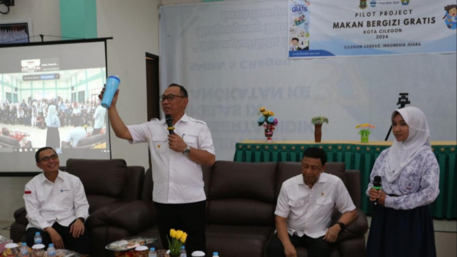 Chandra Asri Group Bantu Makan Siang Gratis di Cilegon