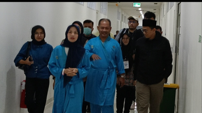 Ratu Zakiyah dan Najib Hamas di RSUD Banten.