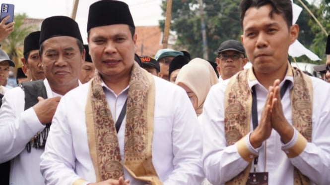 Budi Rustandi dan Nur Agis Aulia