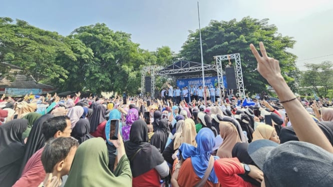 Senam Sehat Bersama Andra Soni di Kabupaten Serang.