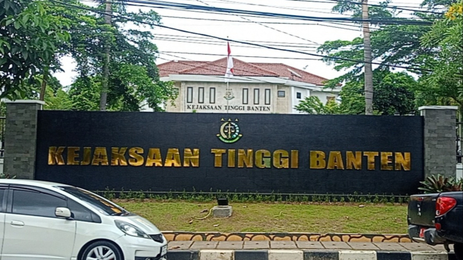 Gedung Kejati Banten, di Kota Serang.