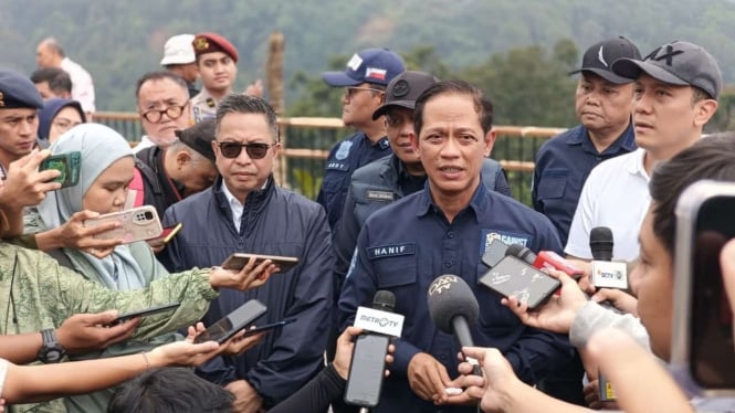 Menteri LH Hanif Faisol Nurofiq