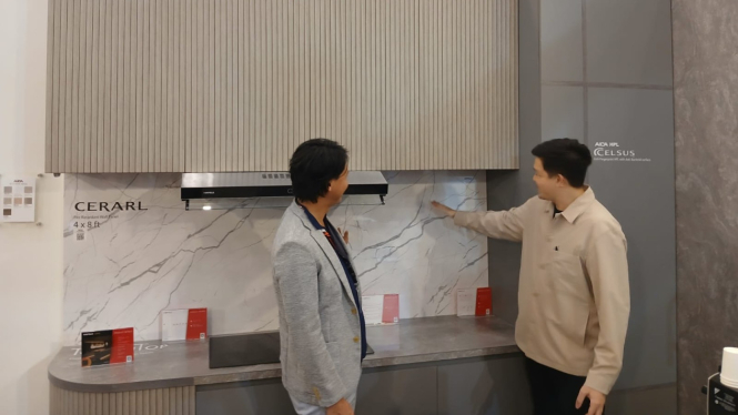 Pameran produk AICA di IndoBuildTech 2025