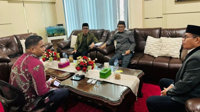 Studi Tiru UIN SMH Banten
