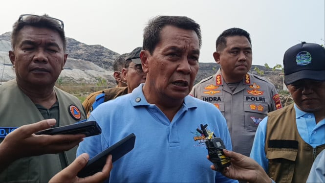 Kronologi Kebakaran TPA Jatiwaringin, Bupati : Ada Ledakan di Tumpukan Sampah