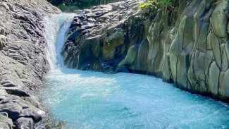 Wisata Alam Bunton! Hidden Gem dengan Sungai Jernih yang Bikin Betah