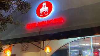 Rekomendasi Tempat Nongki di Banyumas Kota Lama, Namanya Roti Mruyung!