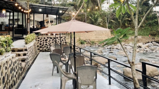 Penak Mawon! Tempat Nongkrong Asik dengan View Sungai yang Menenangkan