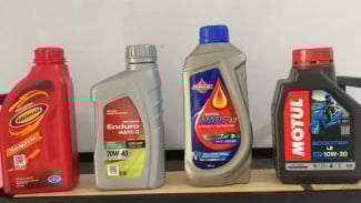 Ingin Mesin Motor Matic Lebih Halus? Ini Rekomendasi Oli Terbaik untuk Honda Beat, Scoopy, dan Genio Non-Radiator!