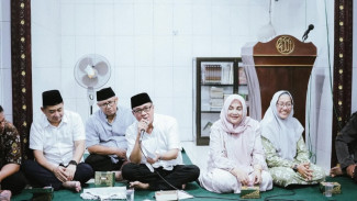 Pemkab Banyumas Gelar Tarawih Keliling Perdana Pada Ramadan 1446 H di Masjid Al Iman Kebokura, Sumpiuh