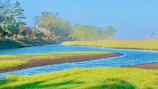 Rekomendasi Pantai Estetik di Cilacap yang Jarang Diketahui, Pantai Srandil yang Asri dan Menenangkan!