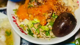 Yamin Ayam Ajong: Sensasi Mie Yamin Enak di Purwokerto, Bisa Pilih Asin atau Manis Sesuai Selera!