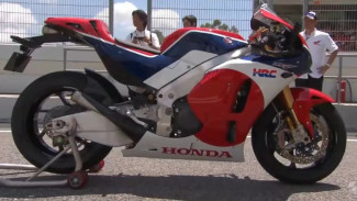 Lebih Mahal dari Supercar! Honda RC213V-S, Replika MotoGP yang Gagal Menarik Pasar?