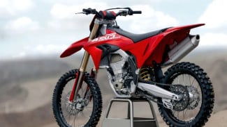 Ducati Masuk Dunia Motorcross! Desmo 450 MX Cuma 104 Kg, Tenaga 62 HP, dan Punya Aplikasi Khusus X-Link