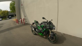 Mau Coba Motor Supercharger? Jangan Salah Pilih, Kawasaki Z H2 Punya Kecepatan dan Desain yang Bikin Merinding!