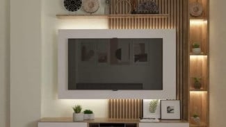 Ide Backdrop TV Minimalis yang Bikin Ruang Tamu Kamu Auto Estetik, Nomor 5 Beda Dari Yang Lain!