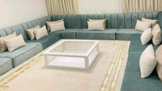 Desain Ruang Tamu Ala Sultan Tapi Tetap Minimalis? Ini 3 Gaya yang Lagi Viral di Kalangan Pecinta Interior!