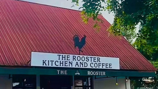 The Rooster Kitchen & Coffee, Wisata Keluarga Rasa Cafe di Tengah Kota Purwokerto!