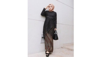 5 Ide Outfit Kondangan Hijab Stylish dan Sopan yang Bikin Kamu Tampak Lebih Mewah dari Bridesmaid-nya Sendiri
