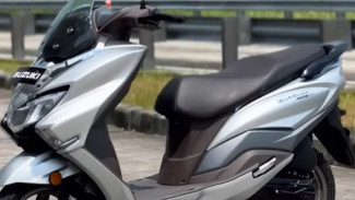 Bukan Skutik Biasa! Suzuki Burgman 125 EX Punya Fitur Canggih, Bikin Motor Lain Terlihat Ketinggalan Zaman