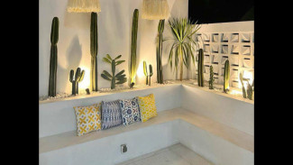 Teras Kecil Bisa Jadi Mewah! 5 Inspirasi Teras Minimalis 2025 yang Bikin Tetangga Iri Lihat