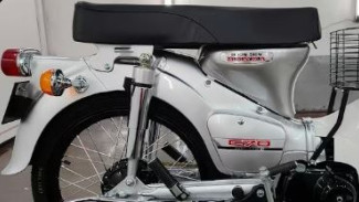 Jangan Jual Dulu! Honda C70 Bekas Kamu Bisa Jadi Harta Karun, Ini Alasannya Motor Ini Makin Dicari dan Mahal!