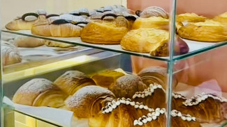 Oma Bakery & Coffee Purwokerto! Tempat Nongkrong Cozy dengan Pastry dan Kopi Enak, Harganya Terjangkau