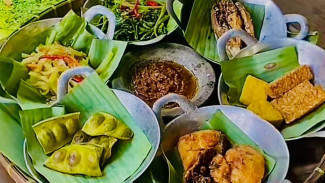 Warung Jegangan! Sensasi Makan Ala Ndeso di Tengah Alam Asri Cilongok