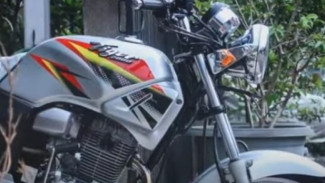 Mengungkap Kembali Kehebatan Honda Tiger 2000, Mesin Legendaris dan Desain Sporty yang Masih Memikat Hati Pecinta Otomot