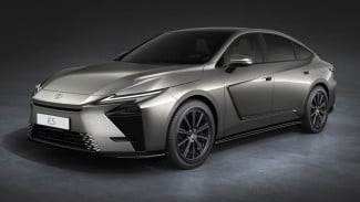 Lexus ES 2026 Resmi Hadir! Desainnya Seperti Prius, Tapi Fitur dan Tenaganya Setara Mobil Mewah, Ini Spesifikasinya