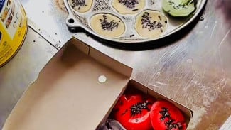 Kue Cubit Mang Asim Legendaris Buka Lagi! Warisan Rasa Tak Berubah Selalu Bikin Kangen