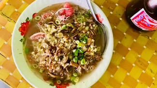 Soto Ayam Kampung Enggal Tama! Legendaris Sejak 1976, Rasa Turun-Temurun yang Tetap Segar dan Ngangenin