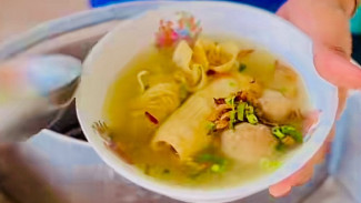 Bakso Malang Cak Mat! Surganya Pencinta Bakso Unik di Jantung Purwokerto