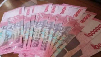 Kabar Gembira! 5 Bansos Cair Lagi Akhir April 2025, PKH, PIP, hingga BLT BBM Nunggu Antrian, Jangan Sampai Ketinggalan!