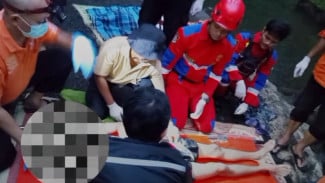 Evakuasi Dua Orang Meninggal di Curug Pinang Baturraden, Diduga Tidak Berenang Hingga Tenggelam