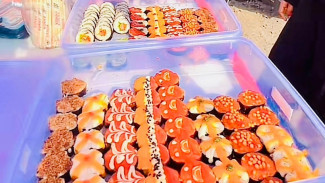 Lapak Arsya! Sushi & Mochi Prasmanan Viral di Purwokerto Kini Hadir di Jatilawang