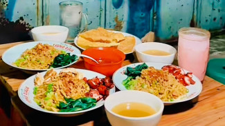 Bakmie Tjong Djaja, Bakmie Otentik Baru di Kebondalem Purwokerto! Rasa Nostalgia Bikin Nangis Enaknya
