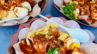 Siomay Telaten! Siomay Paling Viral di Purwokerto, Enak, Murah, dan Bikin Ketagihan