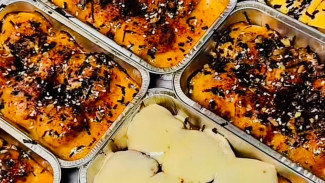 Siapa yang Udah Pernah Cobain Dimsum Mas Gembul Kroya? Viral Tapi Emang Seenak Itu!