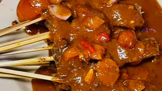 Sate Donal Cipta Rasa Pak Sunar Legendaris di Sidaurip Binangun Cilacap, Enaknya Bikin Nagih!