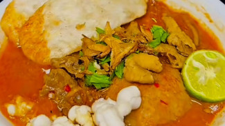 Berpadu Sempurna! Bakso MisdaSem Enak di Kantin Dua Ibu Purbalingga yang Wajib Kalian Coba!