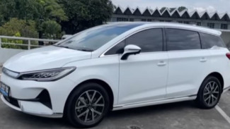 Bikin Mobil Kinclong Lagi! Begini Cara Menghilangkan Jamur di Kaca Mobil dengan Ampuh!