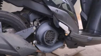 Bingung Cara Cek Oli Mobil? Inilah Panduan Lengkap yang Bisa Kamu Praktekkan Sendiri di Rumah!