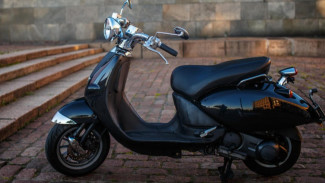 5 Motor Listrik Paling Laris di Indonesia, Cocok Buat Harian dan Hemat Tanpa Isi Bensin Lagi